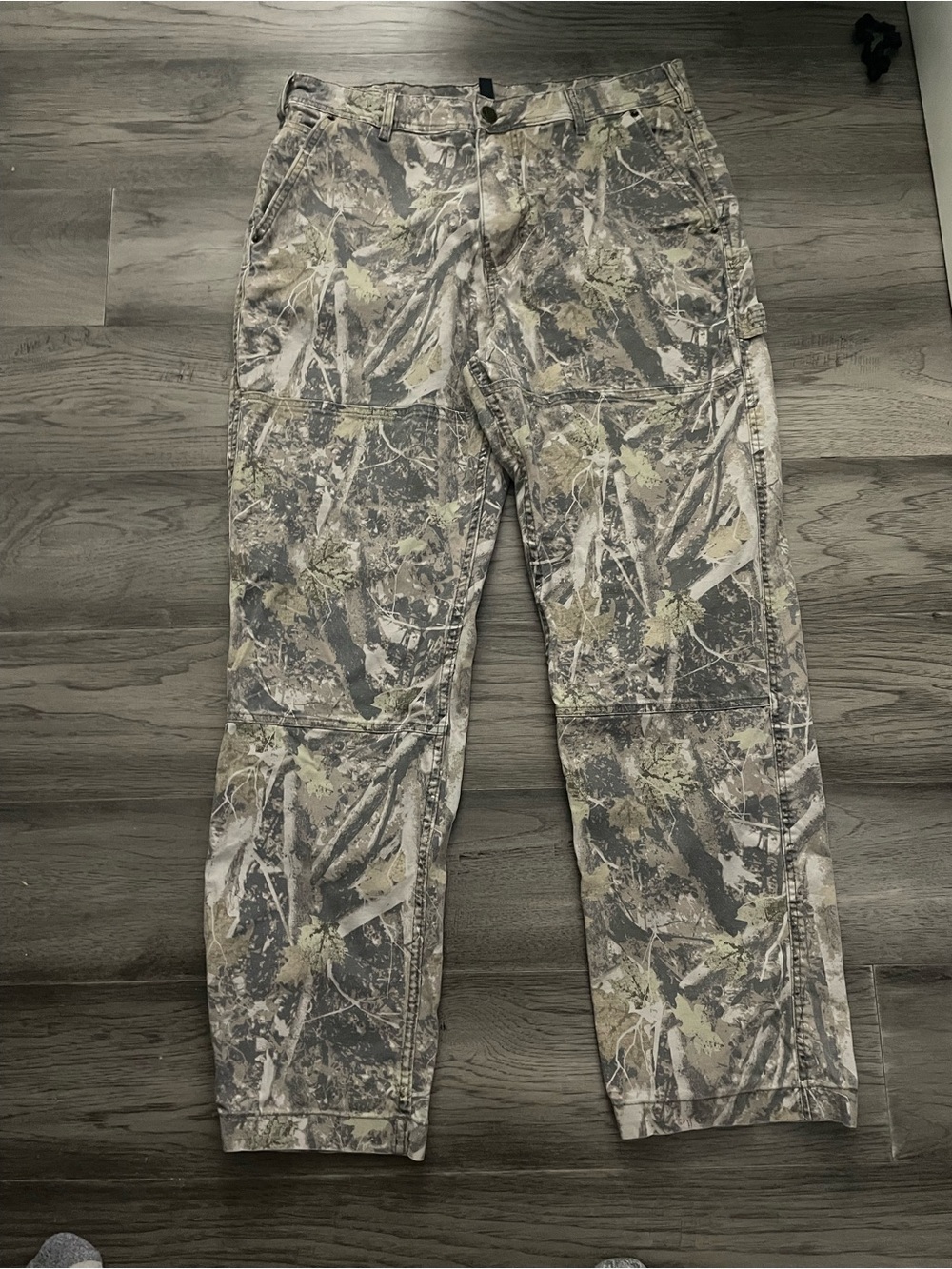Men's Camouflage Cargo Pants - Gray/Tan Camo